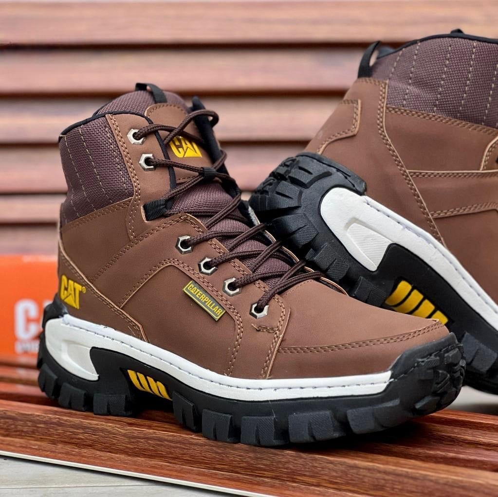 Bota Cat Aventure