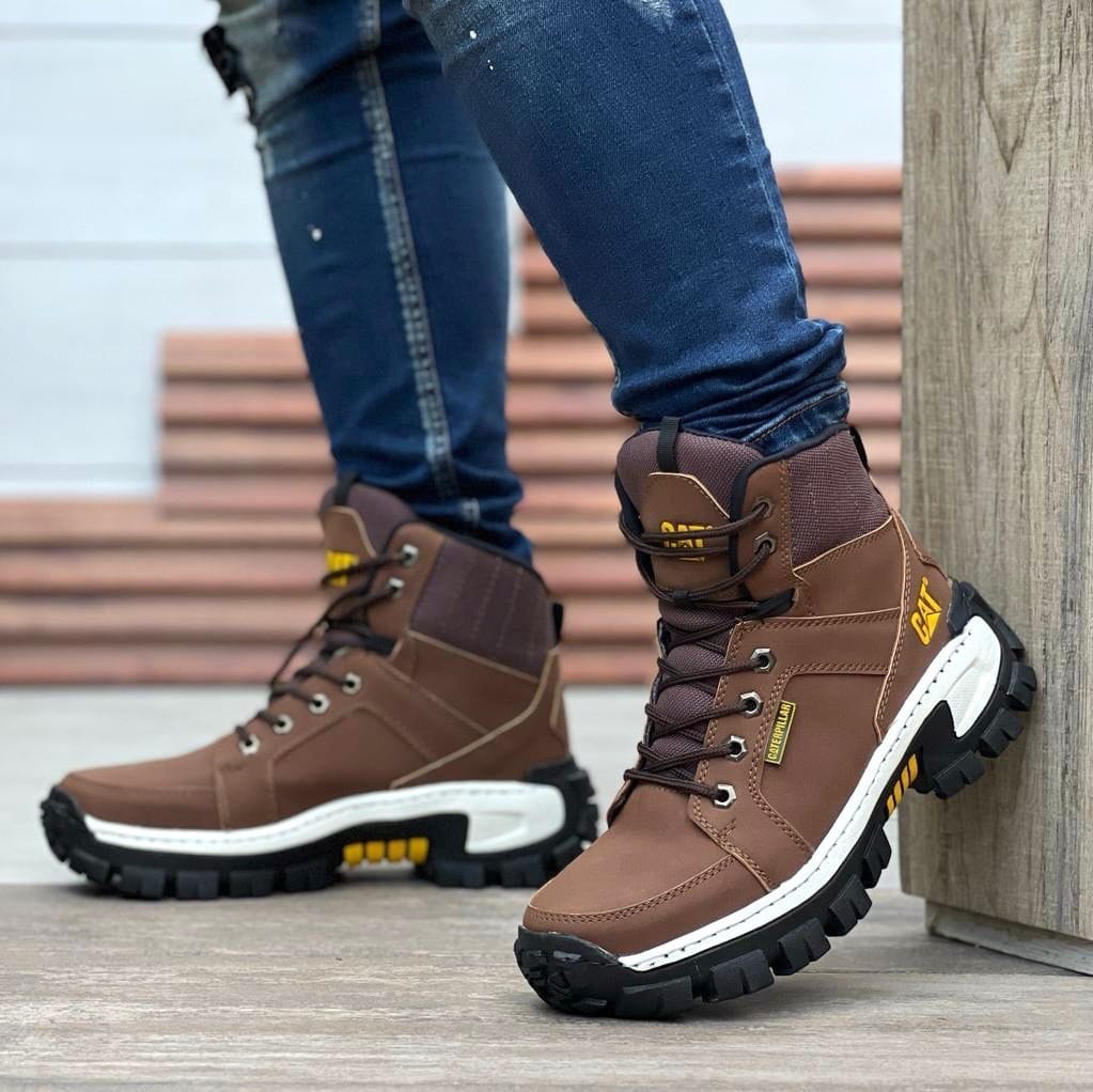 Bota Cat Aventure