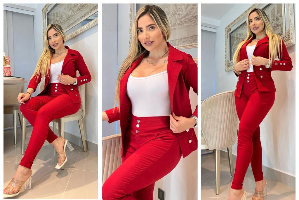 Conjunto Carmin